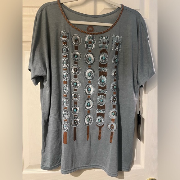 Double D Ranch Canteen Stamp in Time Top - Picture 2 of 10